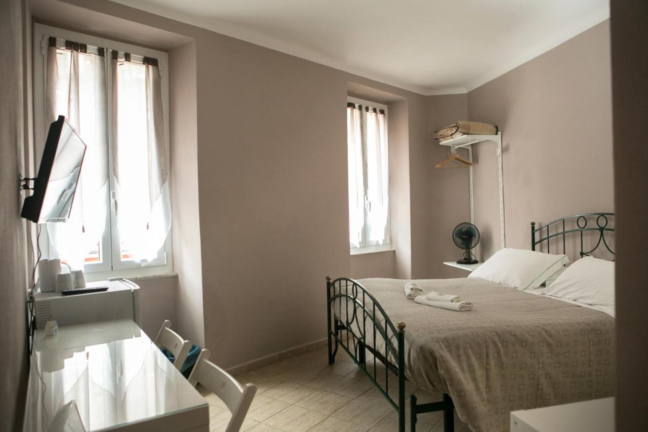 Vernazza2010 Rooms Exterior foto